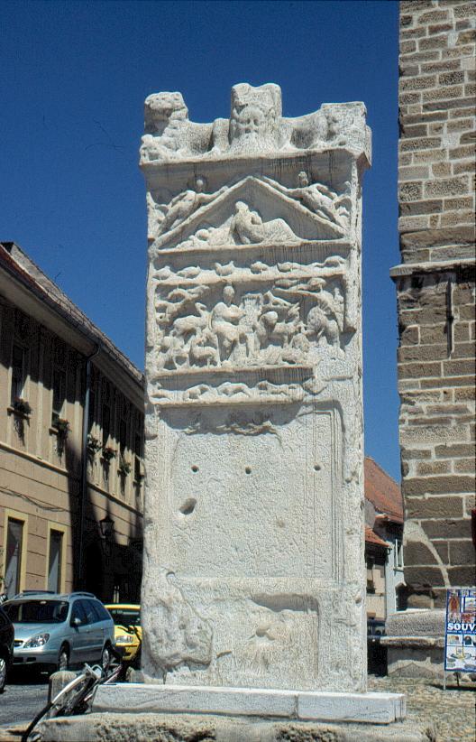 Ptuj_-_Orfejev_spomenik_3