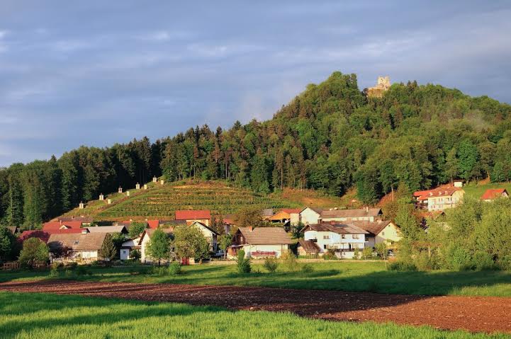 4e2d2df3-76be-4dba-83e6-7e720dea417c