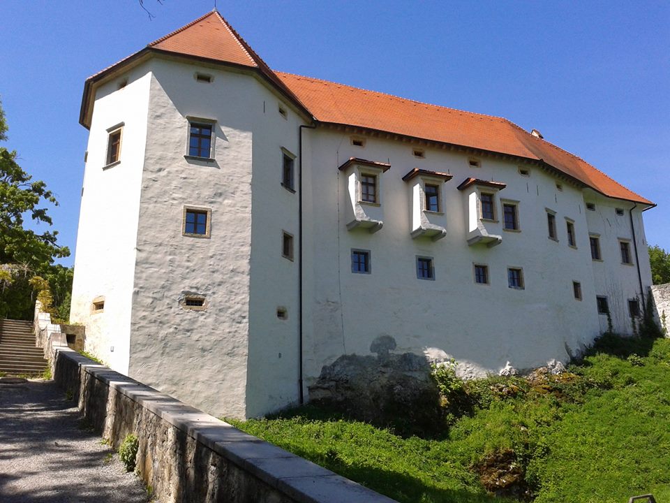 Grad Jable v Mengšu.-JugoJustin